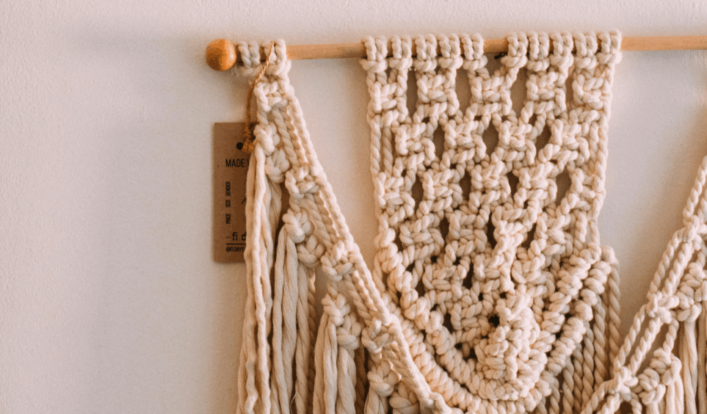 The Single-Strand "Micro-Cord" Minimalist