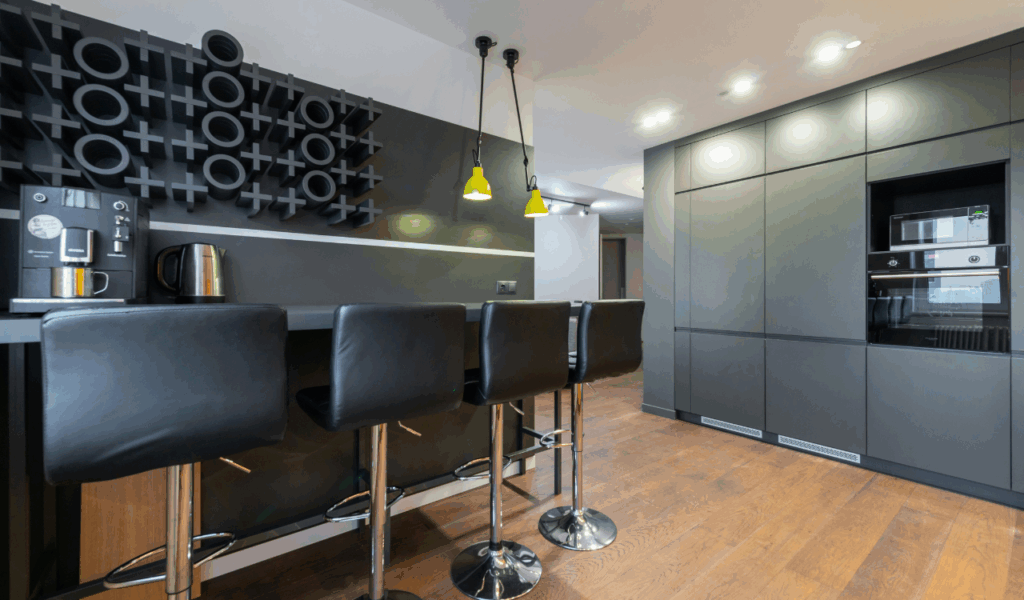 Open Layouts With No Sense of Privacy