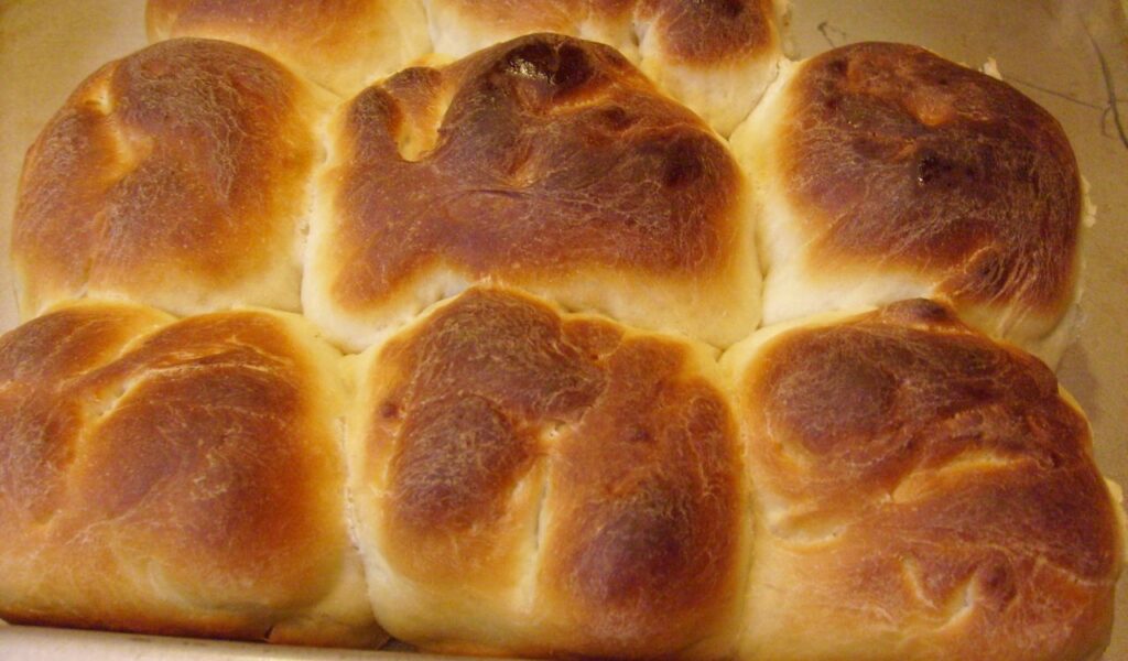 Texas Toast vs. Dinner Rolls