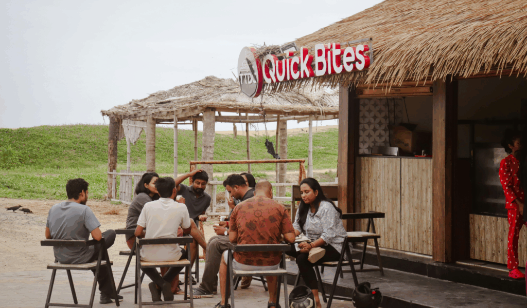 Living in a Busy Social Circle