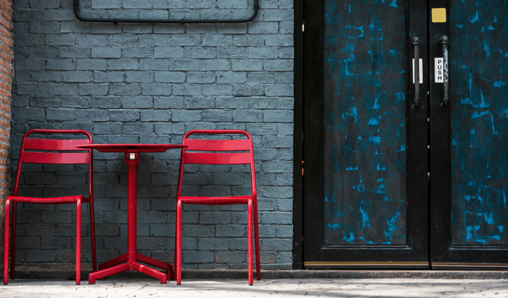 Accent Walls That Shout