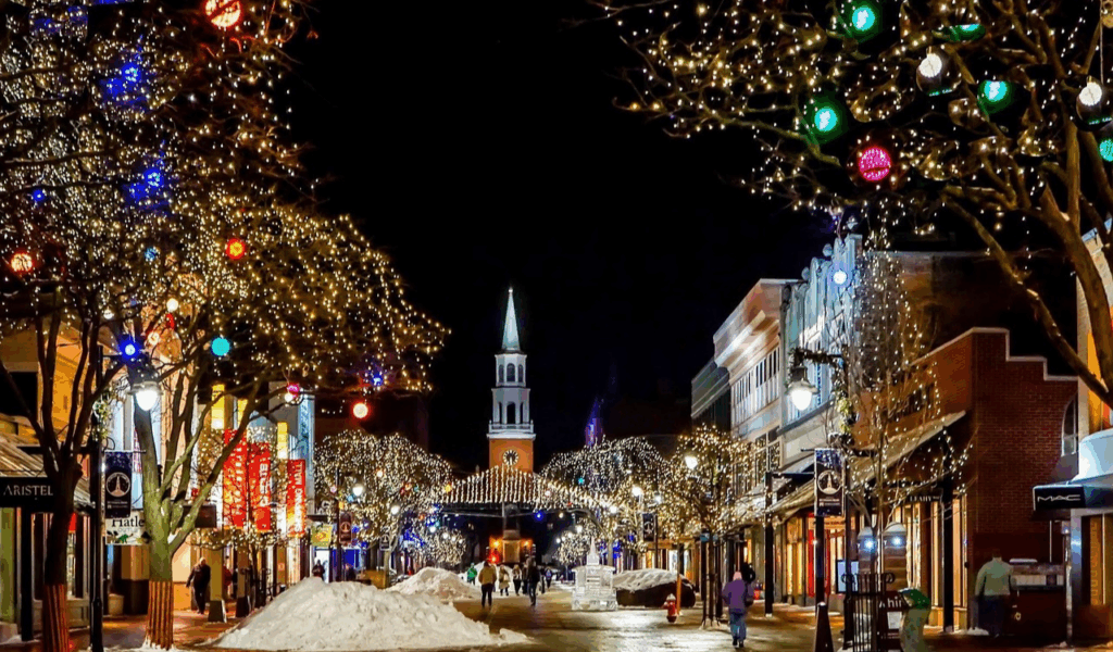 13 Seasonal Décor Pieces That Didn’t Blend In