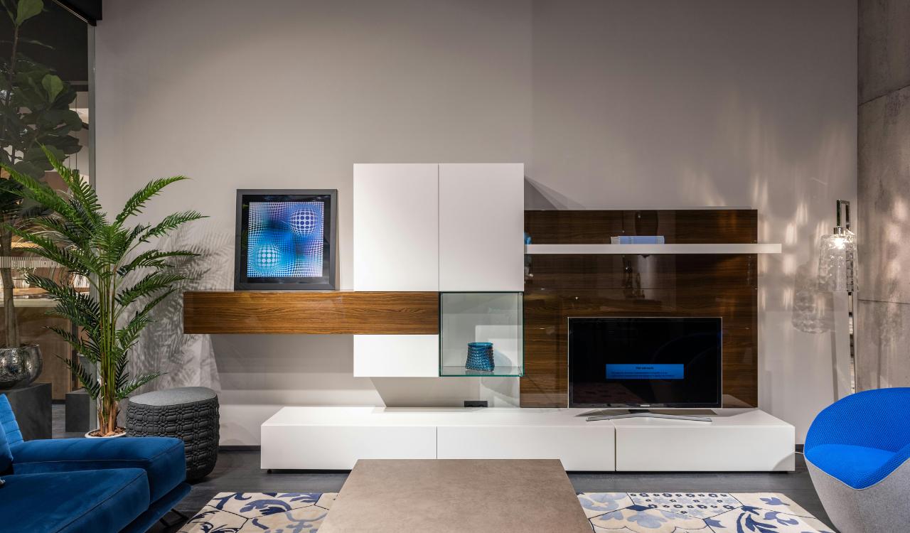 Filling Rooms with Wooden Decor Pieces