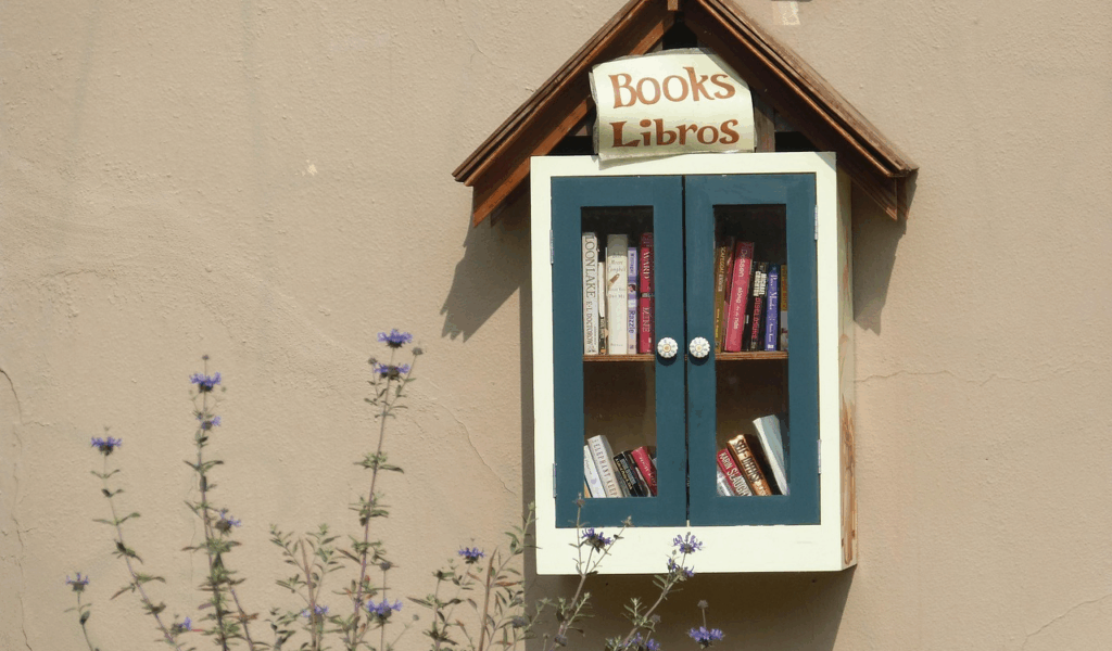 Wall Mounted Organizer Overuse