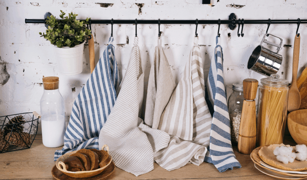 Decorative Seasonal Kitchen Towels
