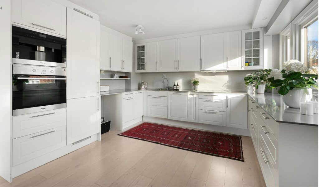 White KItchen