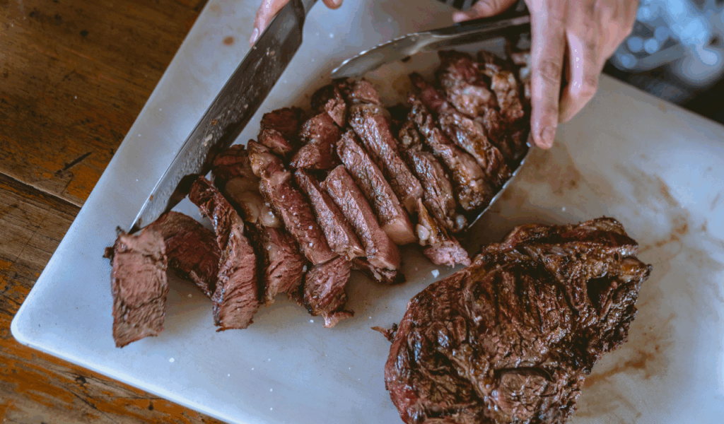 Chopping Beef on the Grill Improves Texture