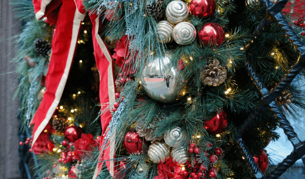 Overloaded Mantel Displays