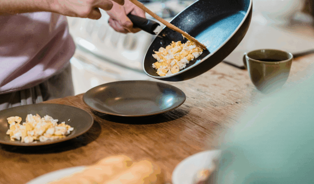 Scrambled Eggs With Nothing Fancy