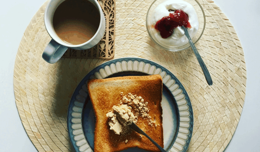 Overly Minimalist Breakfasts