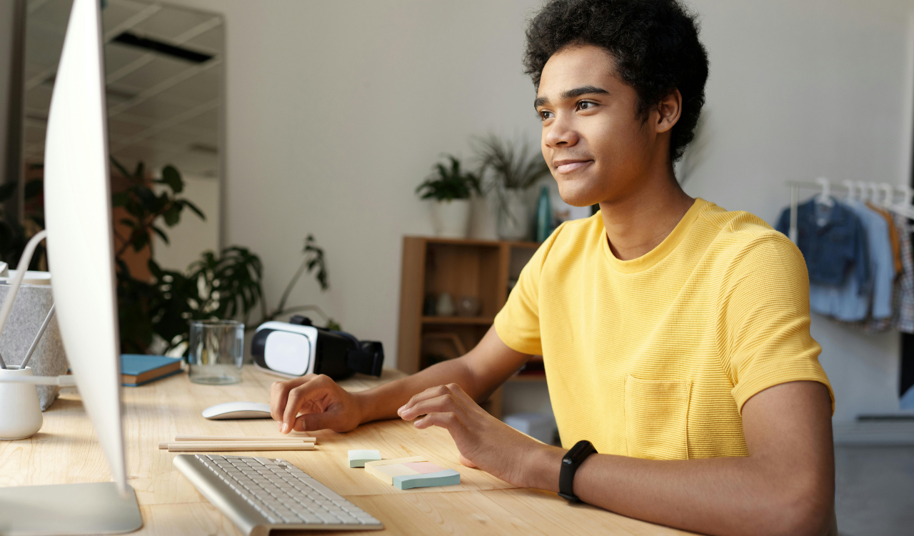 14 Back-to-School Furniture Trends That Didn’t Make Sense