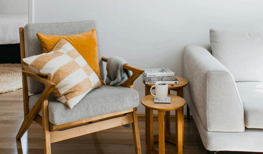 Switching Coffee Tables Without Functional Gains