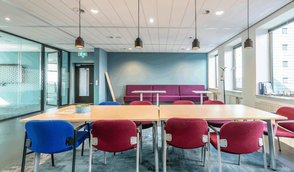 “Dopamine decor” colors that quickly felt overwhelming