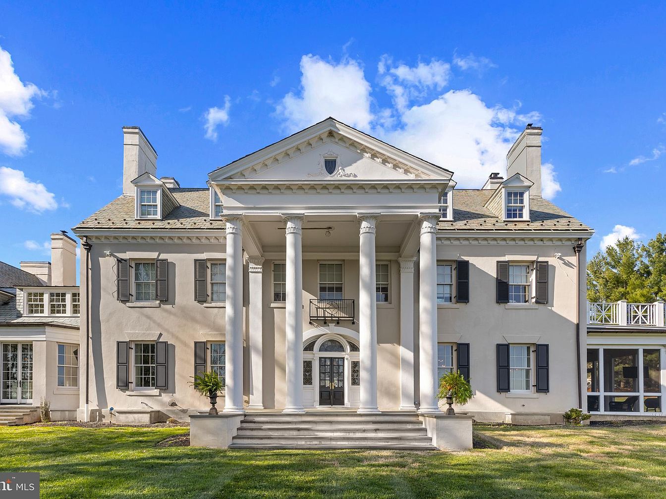 $4M Luxurious Estate in Stevenson, Maryland, Featuring a Grand Ballroom, and a 6,000 sq ft Garage with In-Law Suite Potential