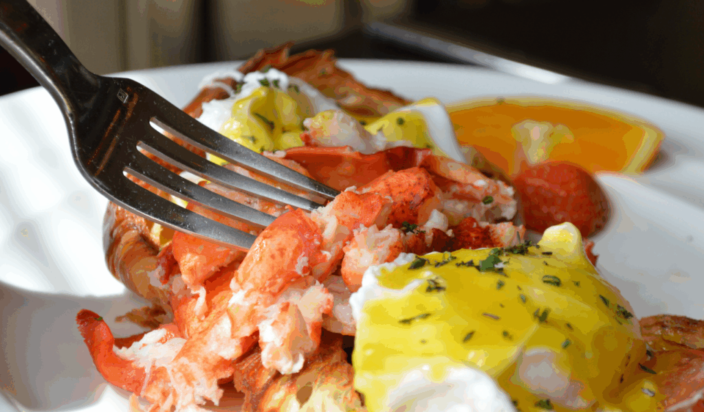 Traditional Hollandaise Sauce