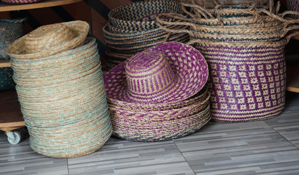 Colored or Dyed Decorative Seagrass