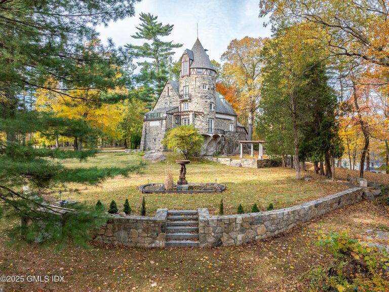 1906 French Manor in Stamford, Connecticut, Featuring a Grand Hall with a 30-Foot Ceiling, Juliet Balcony, and Picturesque Gardens