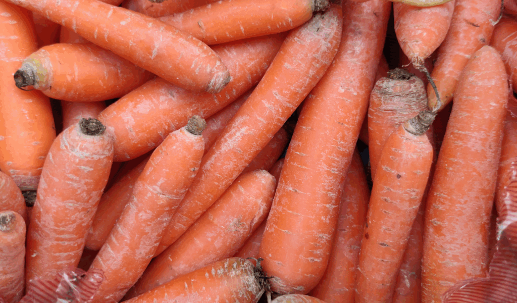  Loose, Unwashed Root Vegetables