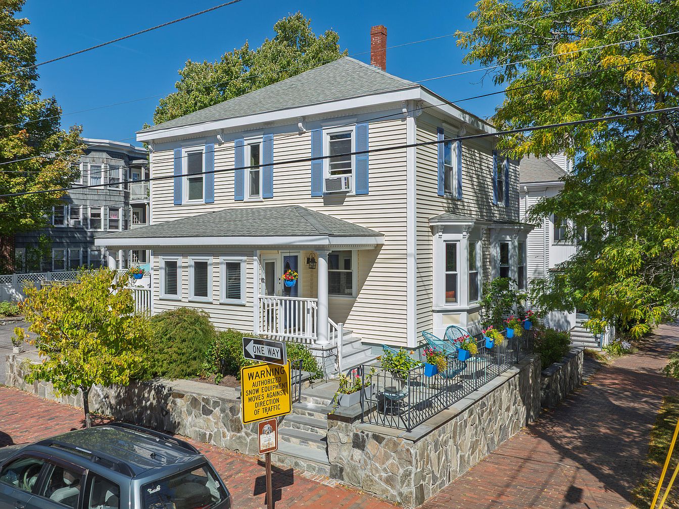 Experience This 1900 Gem in Portland, Maine, Featuring Stunning Ocean Views, Lush Gardens, and a Private Apartment for Guests