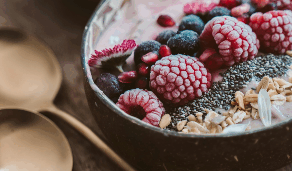 Slow-Cooked Steel Cut Oats with Fresh Fruit