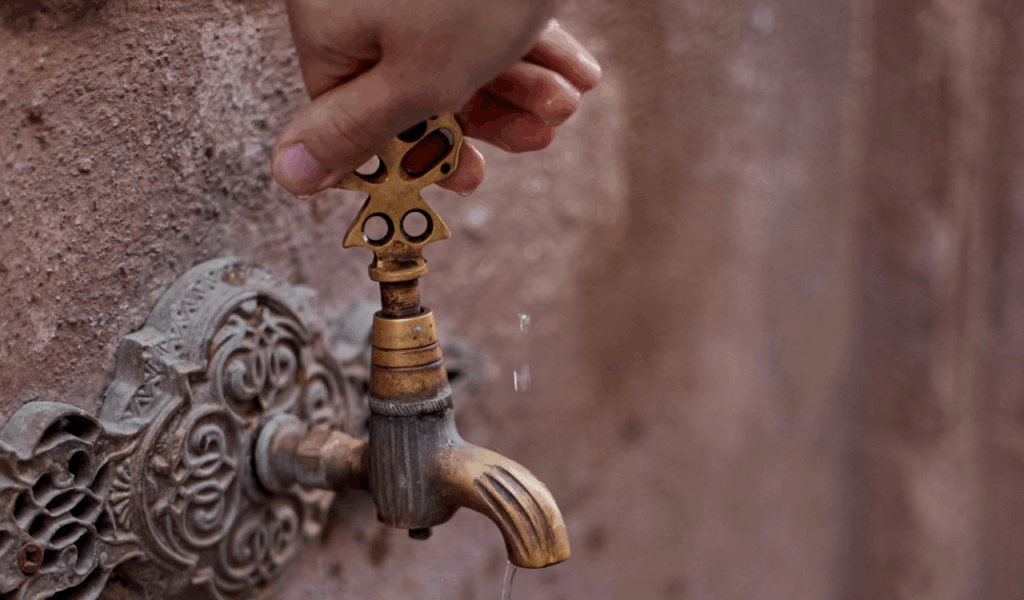 Tinted "Brass" Clear Coats on Zinc