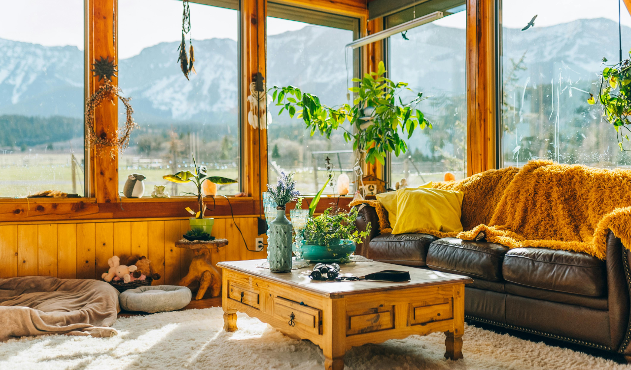 9 Live Edge Wood Tables That Splinter Kids Fingers