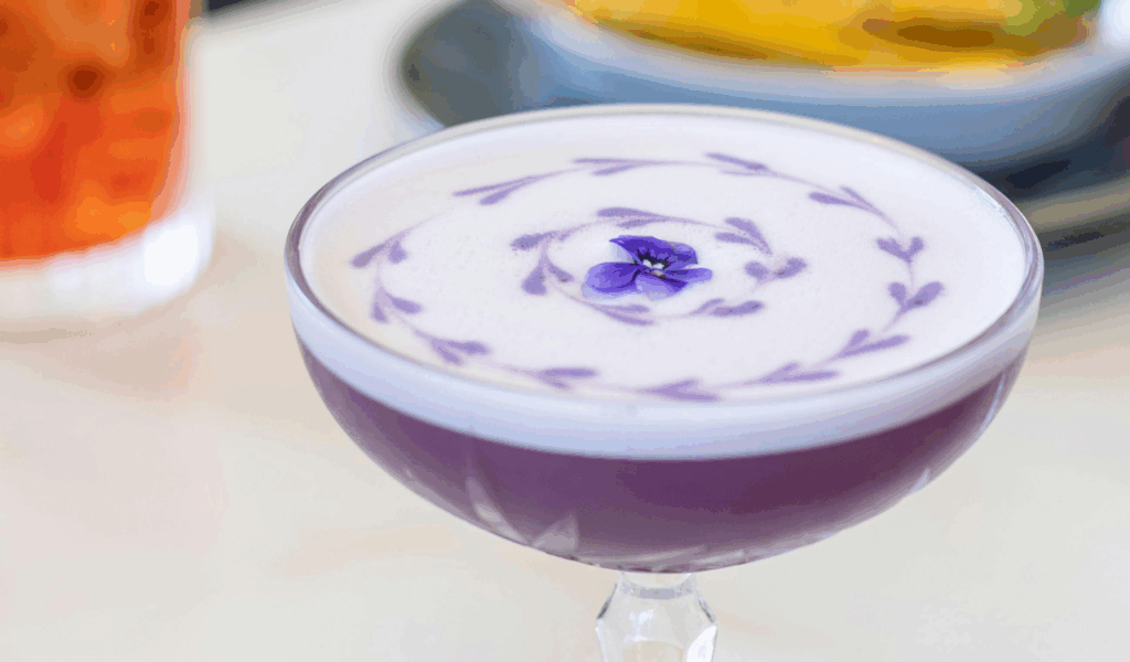 The Lavender and Butterfly Pea Flower Gin Sour