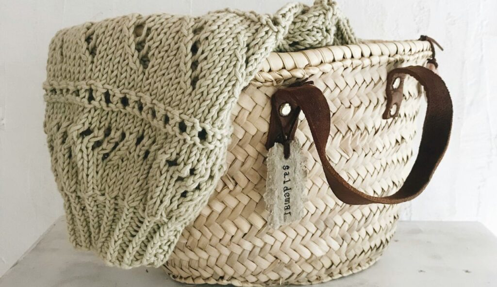 Woven Baskets with No Bottom Support
