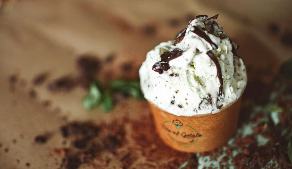 Alcohol-Infused Ice Cream Scoops