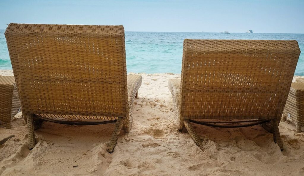 The “Convertible Lounger” That Shouldn’t Convert