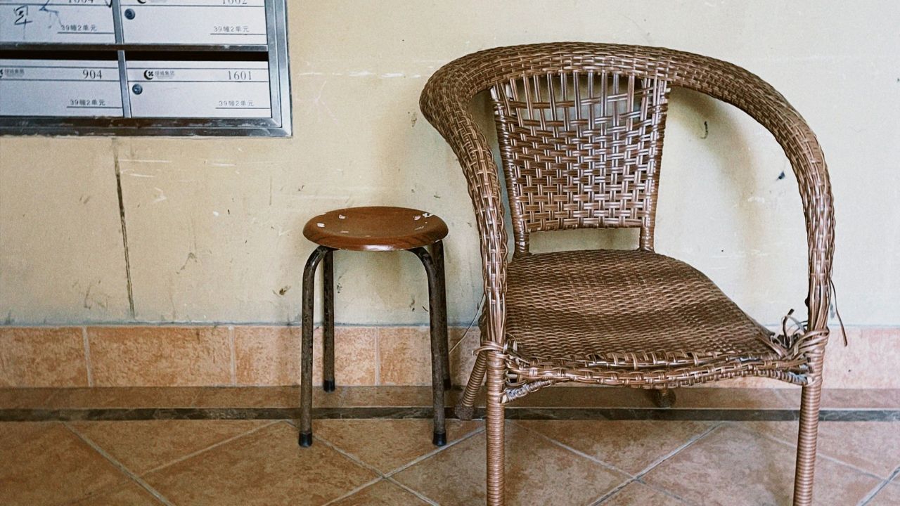 10 “Rattan” Chairs That Squeak and Collapse Under Guests