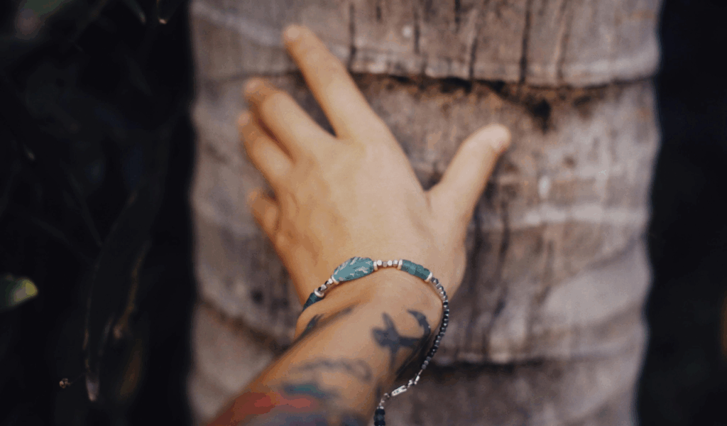 Poorly Sanded Undersides and Lips