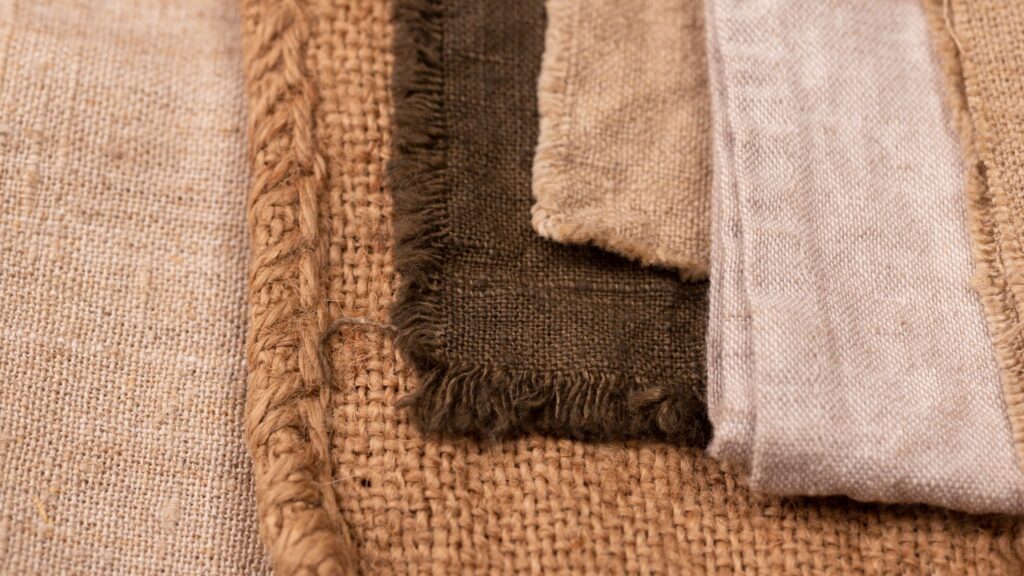 Decorative Burlap Blends That Look Natural but Perform Worse