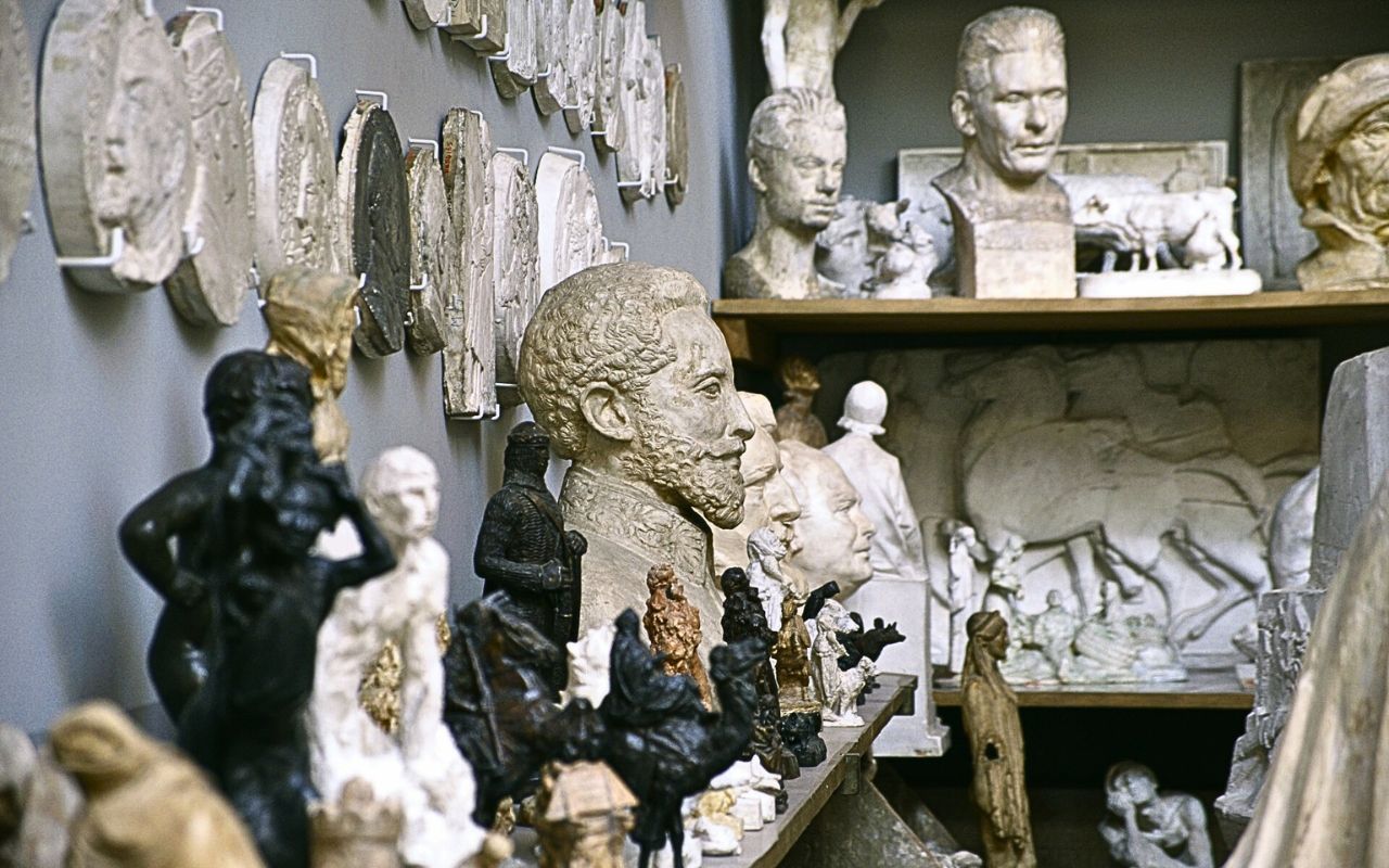 8 “Spelter” Metal Sculptures That Rust Indoors Somehow