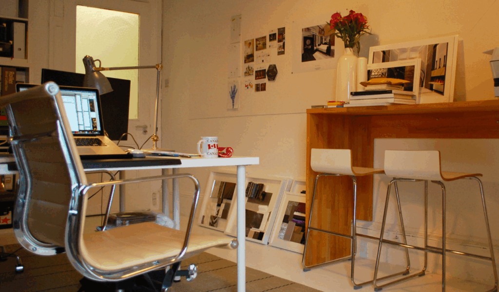 The Dual-Purpose Home Office Niche