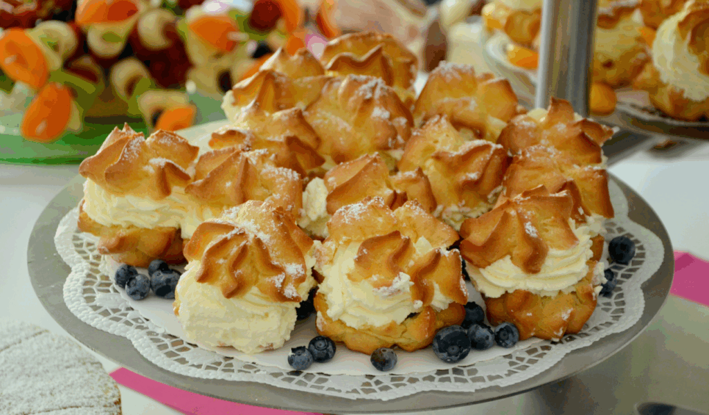 The Airy Vanilla Cream Puff