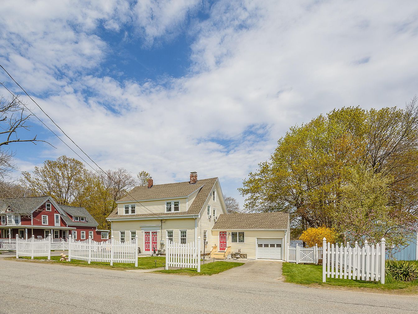 Coastal Living in a 1900 Oceanfront Duplex in Rockport, Maine with a Unique Honeymoon Suite, Outdoor Spaces, and Beach Access