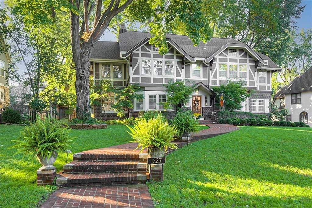 Experience This 1925 Kansas City Home Featuring Sophisticated Crown Molding, Gourmet Kitchen, and Inviting Outdoor Spaces