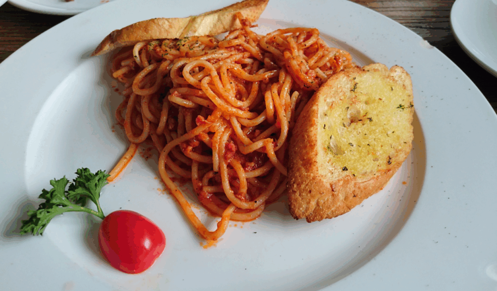 Rich Spaghetti Bolognese
