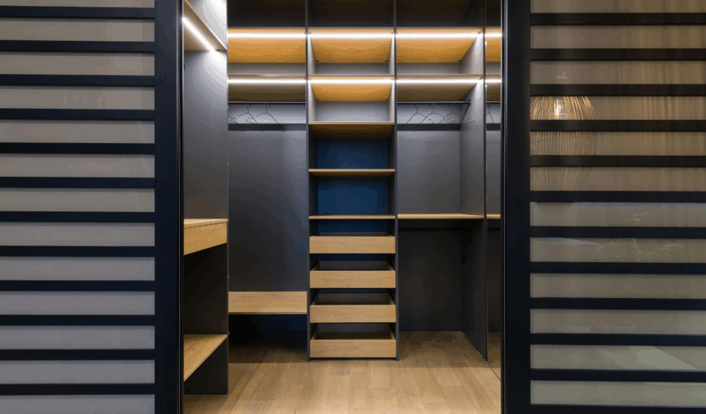 The "One-In, One-Out" Inventory Policy