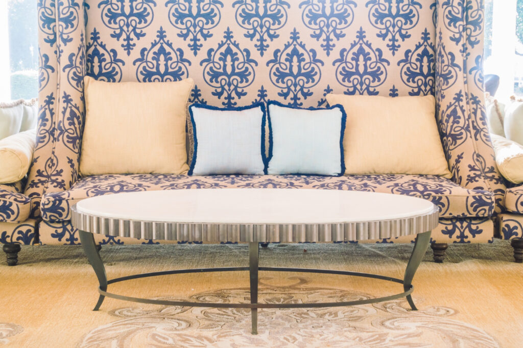  Lightweight Inlay Coffee Tables With Poor Structural Support