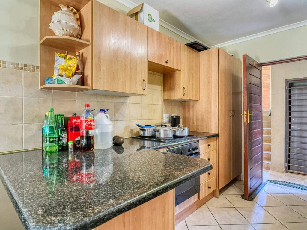 Lattice Doors Reveal Every Mess in Your Pantry