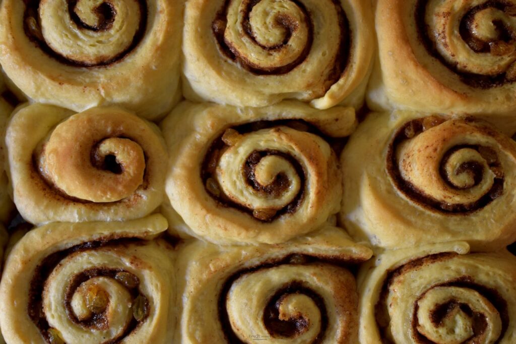 Cinnamon Rolls Freeze Well for Busy Mornings