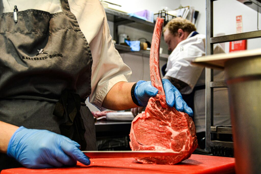 Tomahawk Steak: Dramatic and Bold