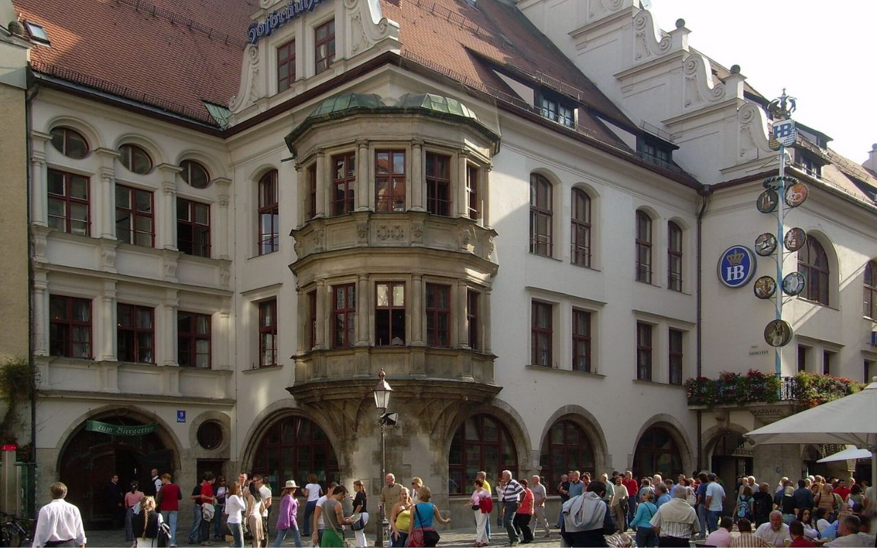 Hofbräuhaus: Munich, Germany