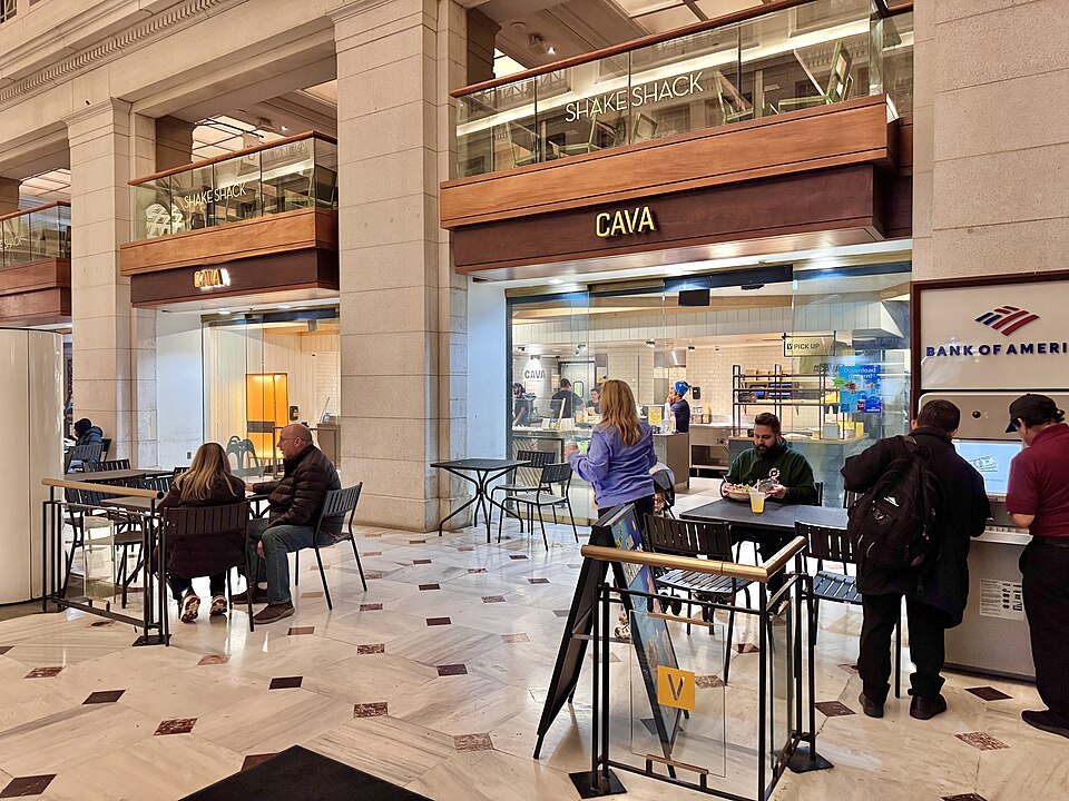 How CAVA Turns Fast-Casual Bowls Into Visually Stunning Meals