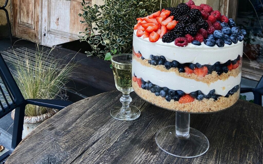 Aldi Pound Cake Trifle