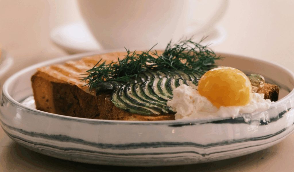 Soft-Scrambled Eggs with Smoked Salmon