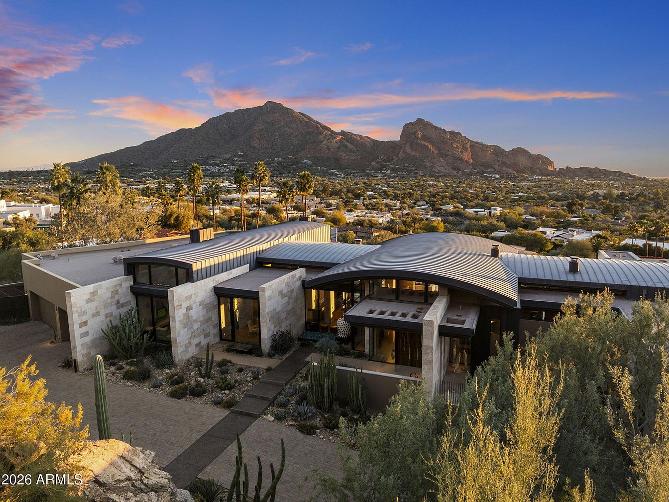 This 2007 Estate in Paradise Valley, Arizona, Designed by World-Famous Architect Bing Hu, Featuring Views of Camelback Mountain