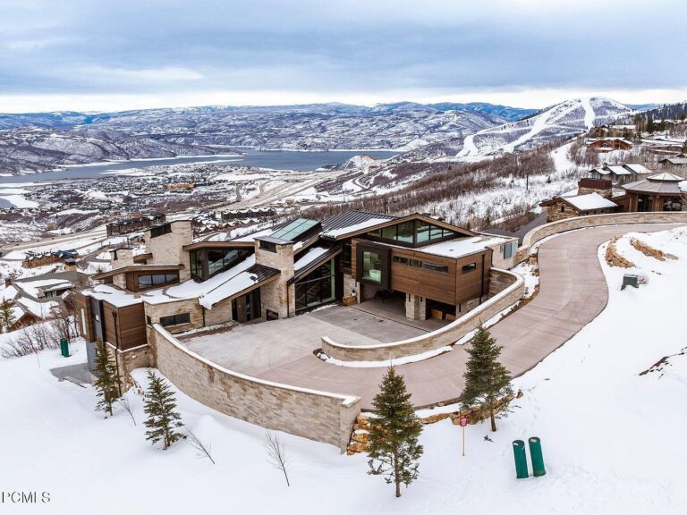 Stunning $25M Architectural Masterpiece in Park City, Utah, with Breathtaking Reservoir Views and Ski-In/Ski-Out Access